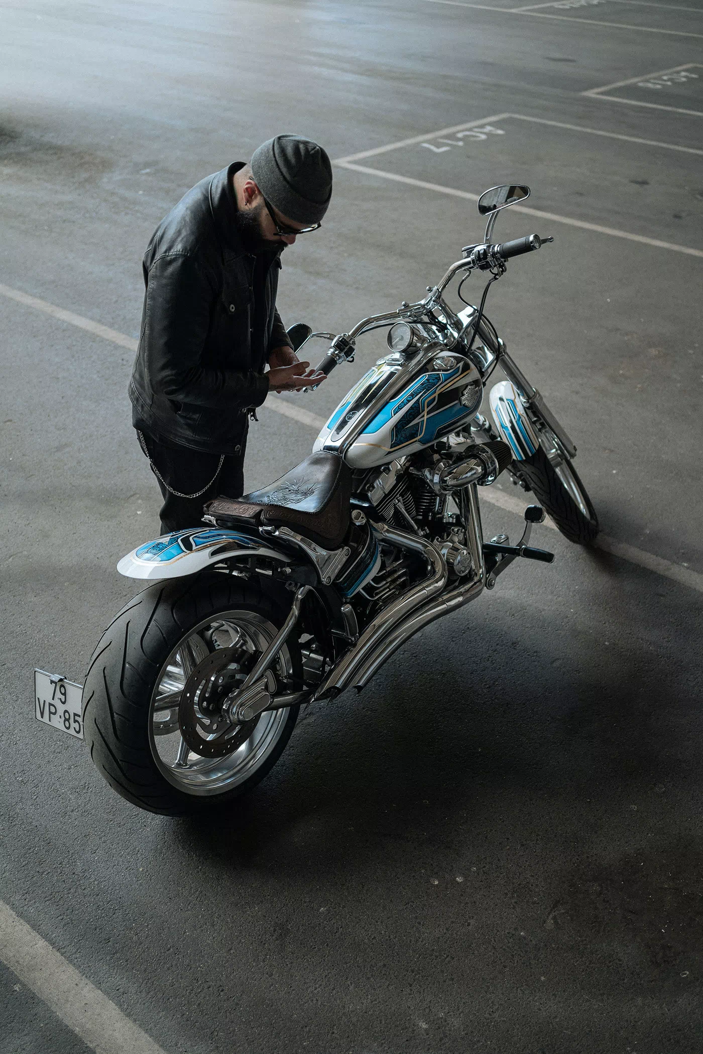 Unik-Motorcycles-Harley-Davidson-Rocker-DEEP-BLUE-002
