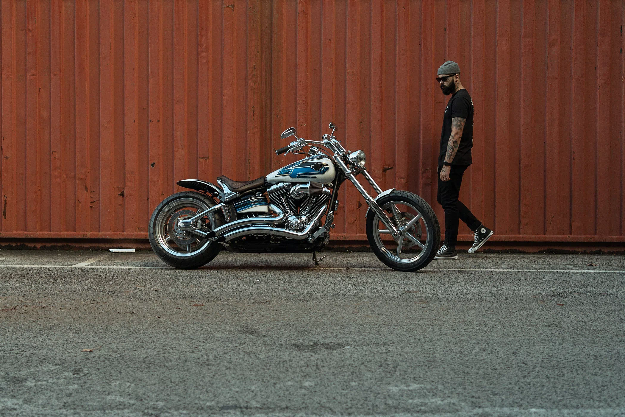Unik-Motorcycles-Harley-Davidson-Rocker-DEEP-BLUE-020