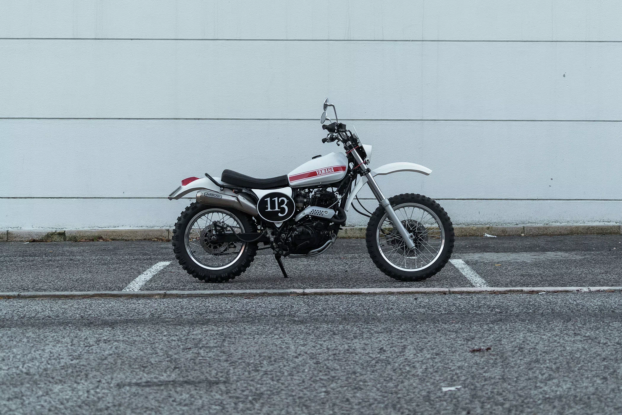 Unik-Motorcycles-Yamaha-XT-600-113-001