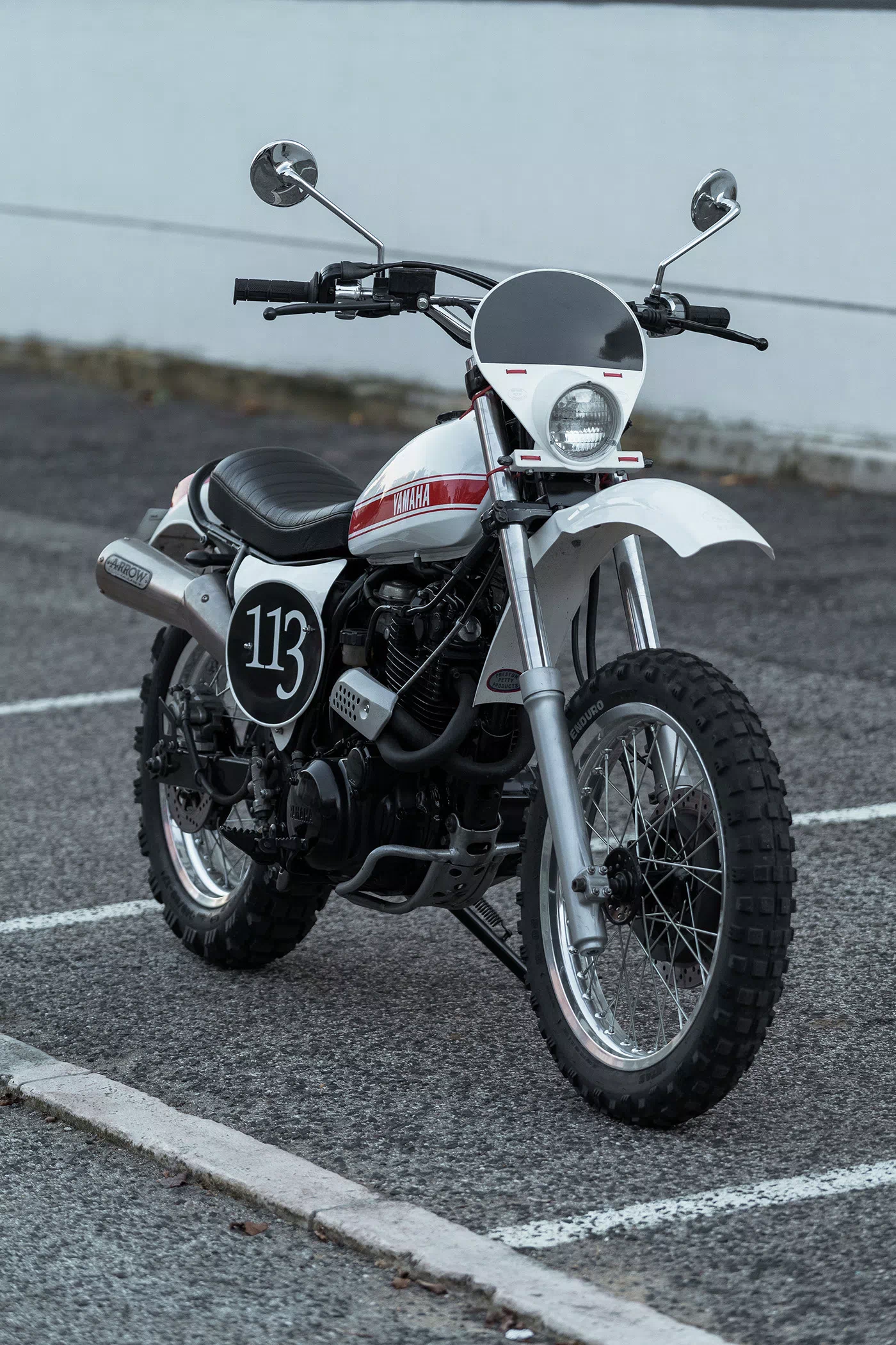 Unik-Motorcycles-Yamaha-XT-600-113-003
