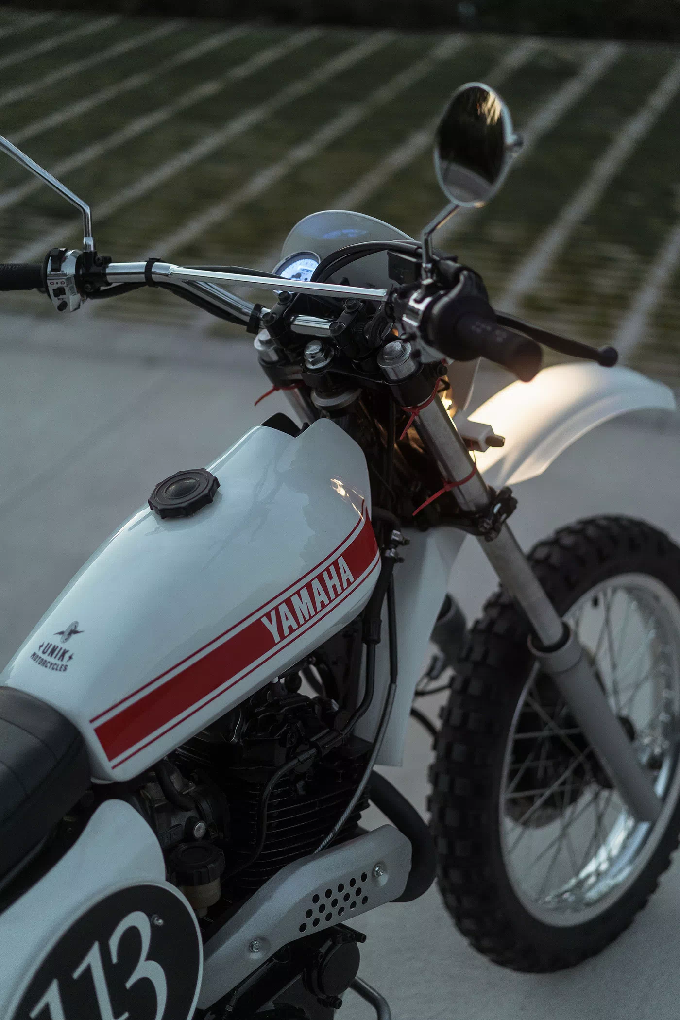Unik-Motorcycles-Yamaha-XT-600-113-008