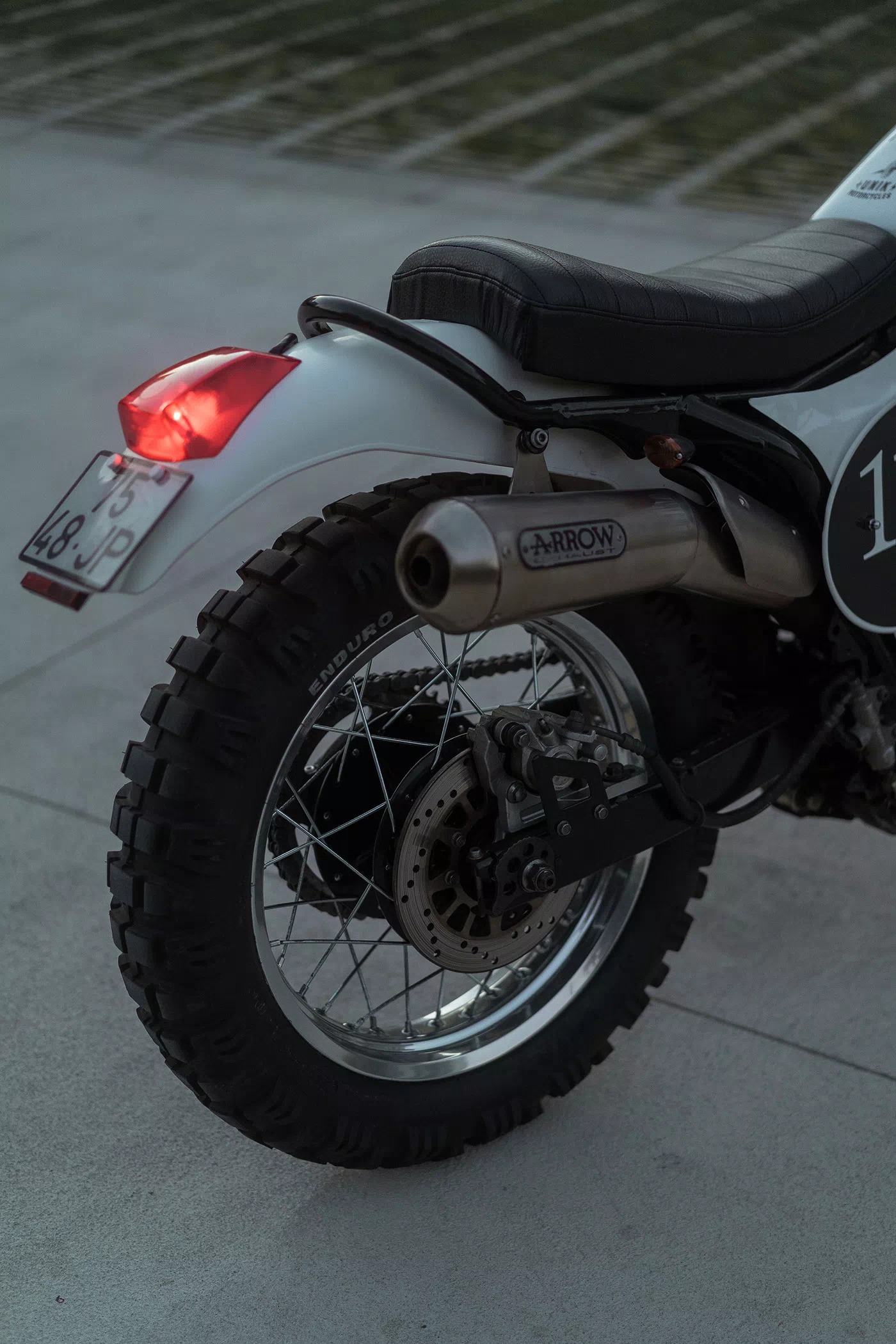 Unik-Motorcycles-Yamaha-XT-600-113-009